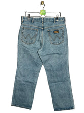 Blugi Wrangler - marimea L/XL W38/L30 - Barbati
