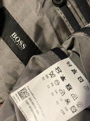 Sacou (100%lana) Hugo Boss - marimea L - Barbati