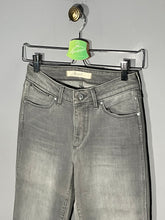 Blugi Wrangler - marimea S W26/L32