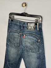 Blugi Levi's - marimea W28 - Barbati - Intre Umerase