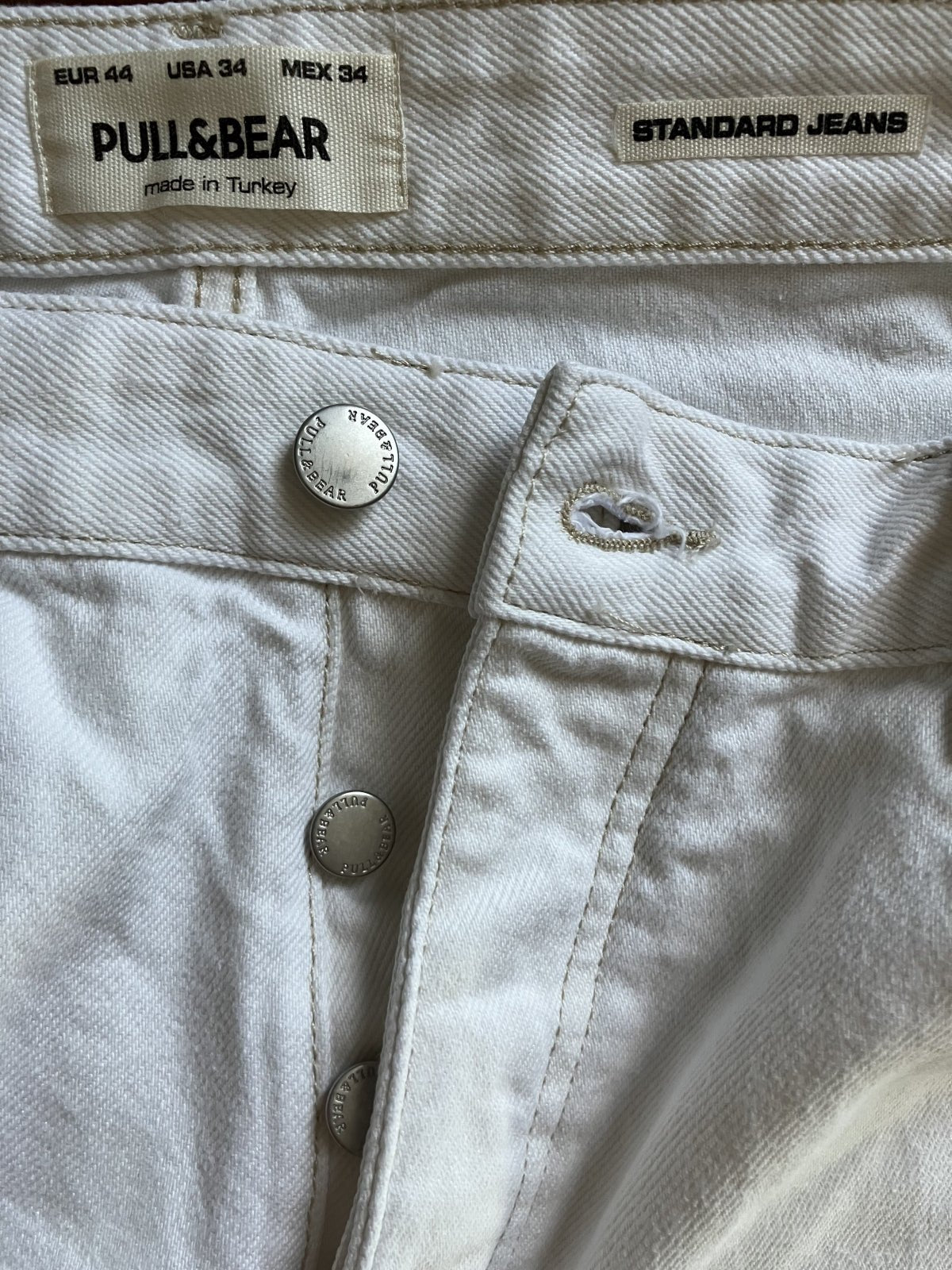 Blugi Pull&Bear - marimea EUR44 - W34 - Femei - Intre Umerase
