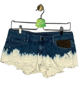 Blugi scurti Guess - marimea 27 - S - Femei - Intre Umerase