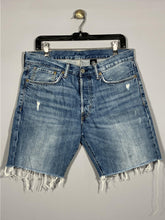 Blugi scurti H&M - marimea W32 - S/M - Barbati - Intre Umerase