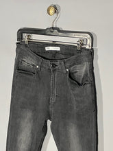 Blugi Zara - marimea EUR40 - W31 - Barbati - Intre Umerase