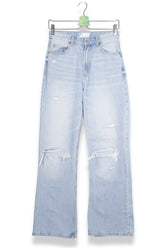 Bershka – blugi – vedere din față – second-hand premium