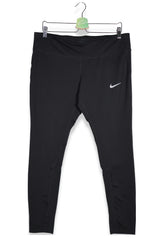 Nike – pantaloni – vedere din față – second-hand premium