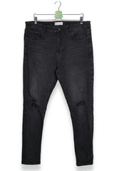Bershka – blugi – vedere din față – second-hand premium