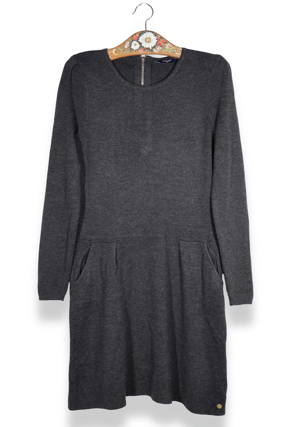 WoolLand – rochie – vedere din față – second-hand premium