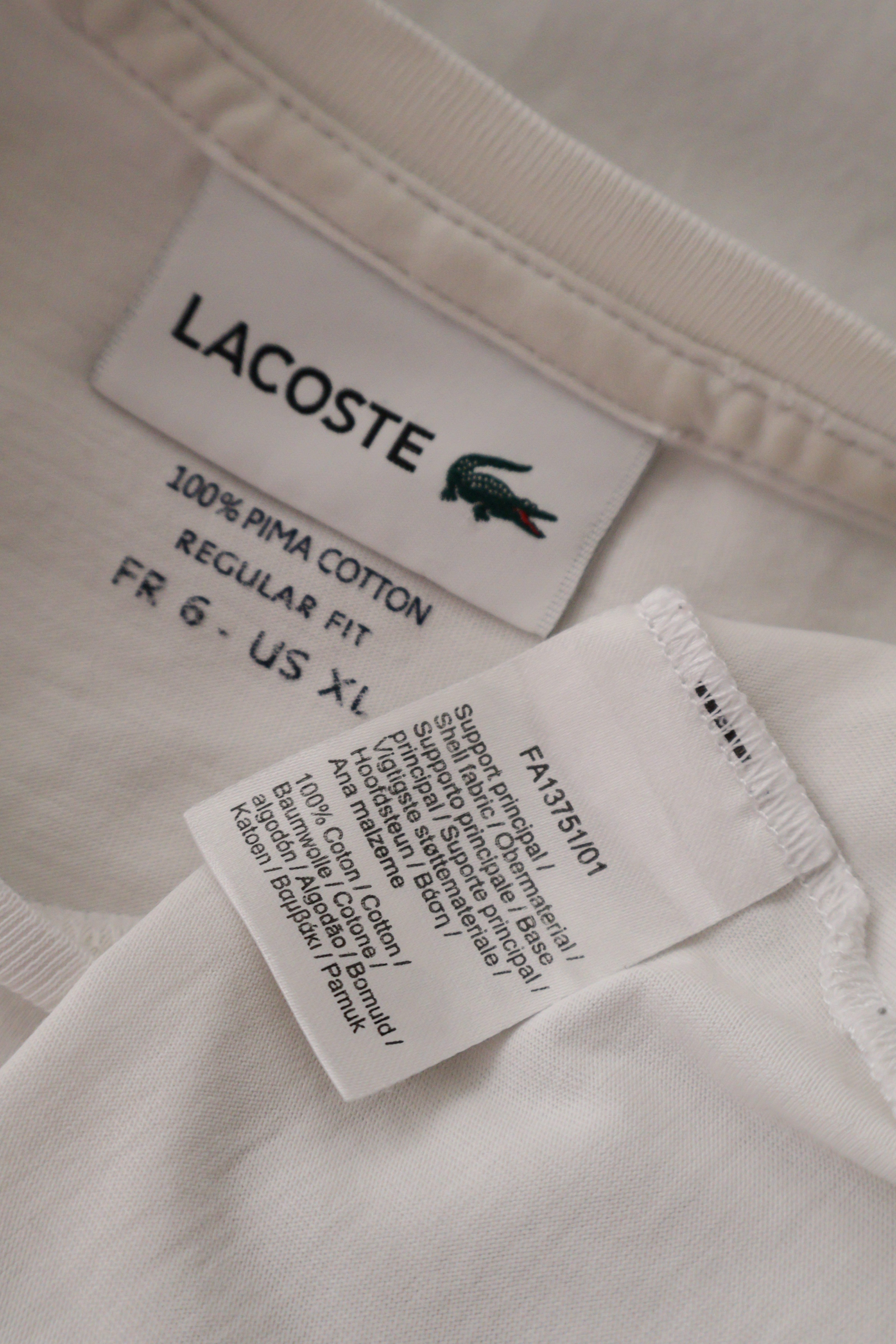 Eticheta marime si compozitie (rotita dreapta) - Tricou - LACOSTE alb din bumbac cu logo brodat – XL – Femei
