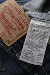 Eticheta marime si compozitie (rotita dreapta) - Blugi scurți - Levi's din denim albastru cu tiv decupat – M – Bărbați