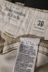 Eticheta marime si compozitie (rotita dreapta) - Pantaloni scurți - Abercrombie&Fitch cargo bej din bumbac – S – Bărbați
