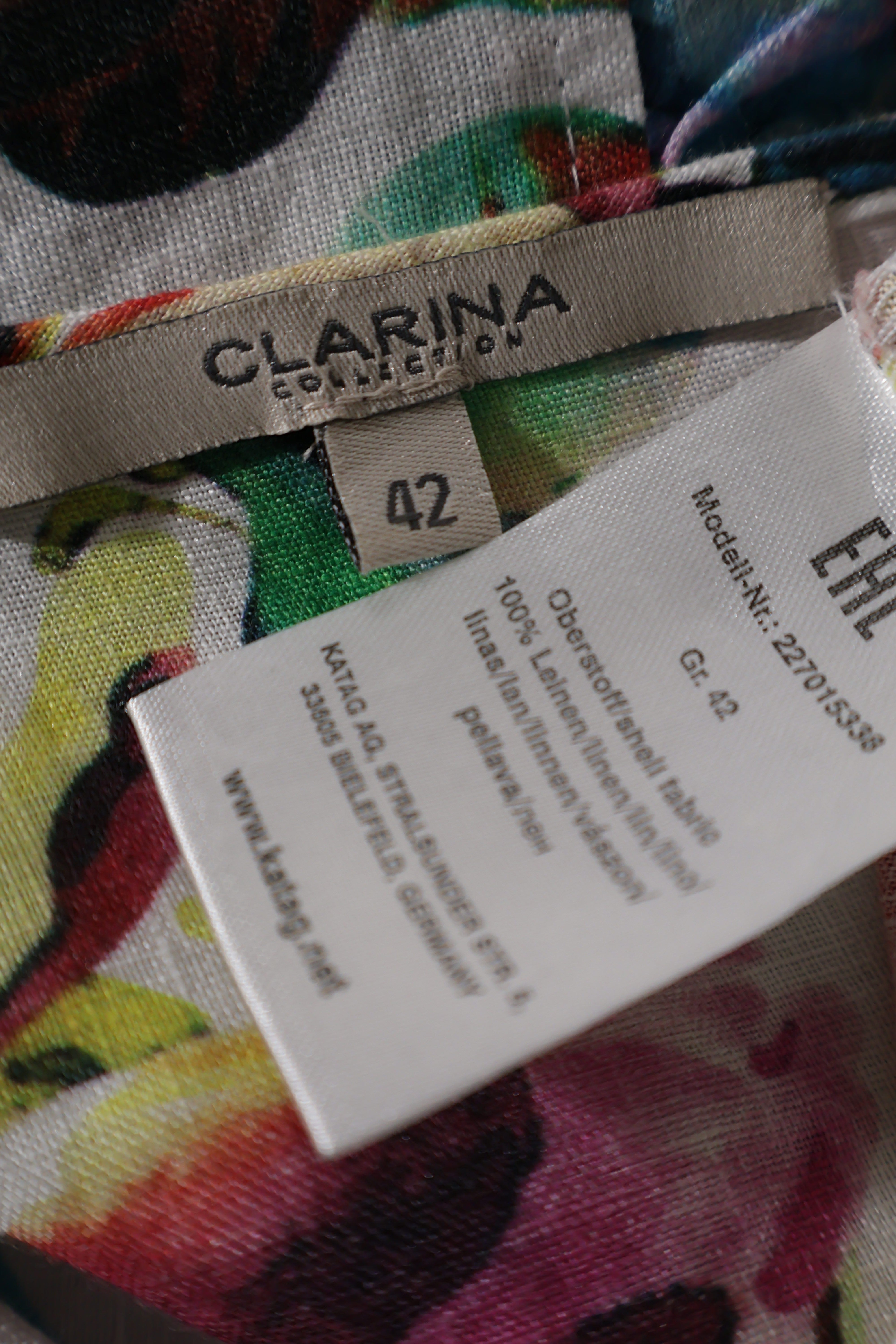 Eticheta marime si compozitie (rotita dreapta) - Rochie - Premium albă din in cu imprimeu floral multicolor – L – Femei