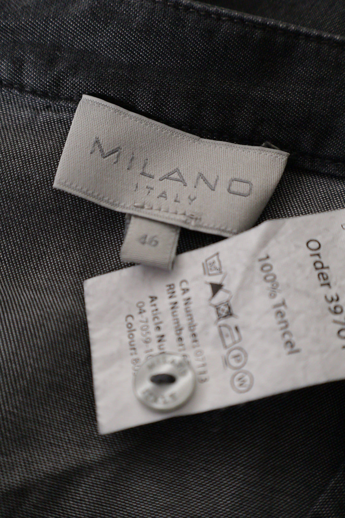 Eticheta marime si compozitie (rotita dreapta) - Rochie - Premium gri din Tencel cu linie lejera – L – Femei