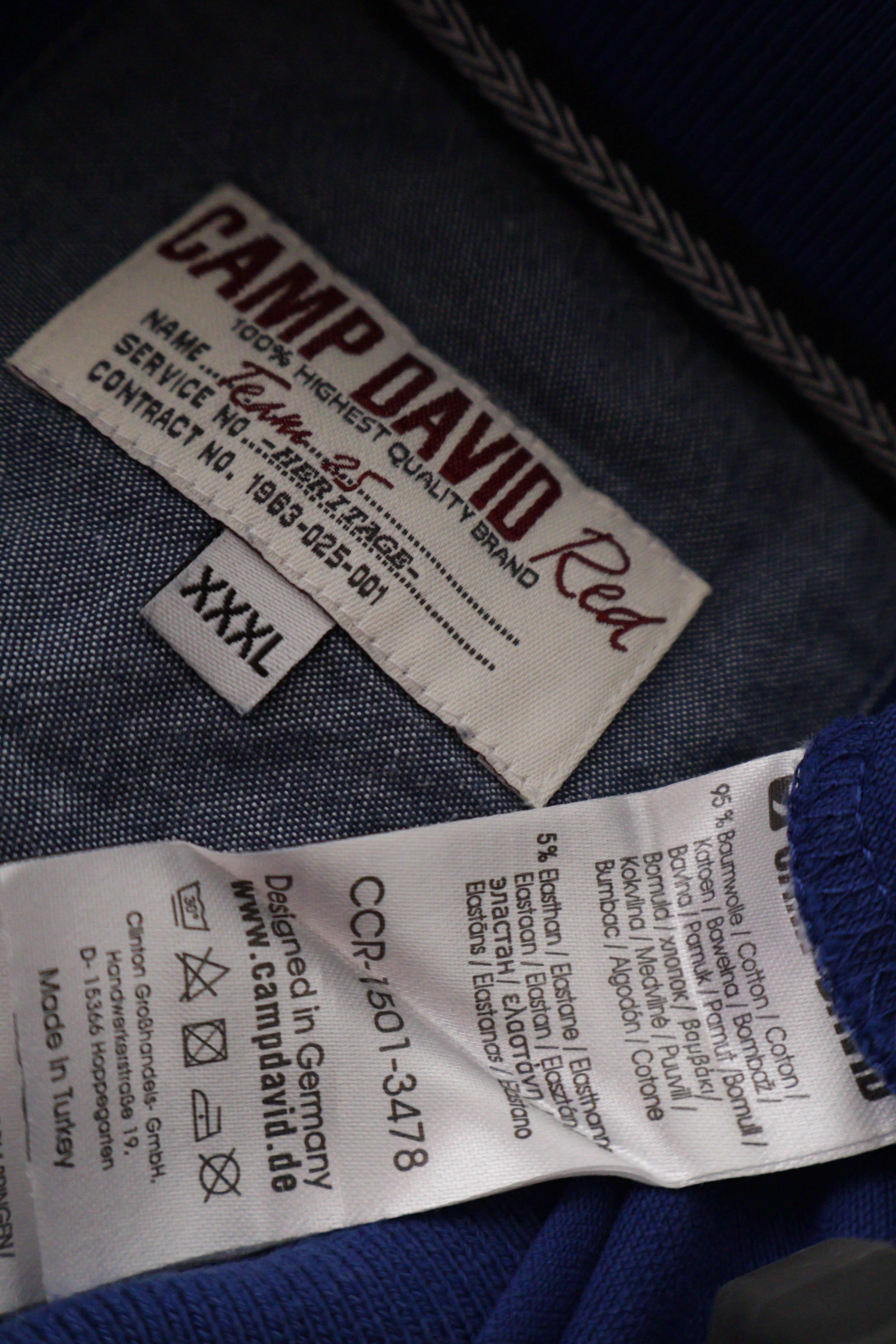 Eticheta marime si compozitie (rotita dreapta) - Tricou - Camp David albastru cu imprimeu frontal si croiala relaxata – 3XL – Bărbați