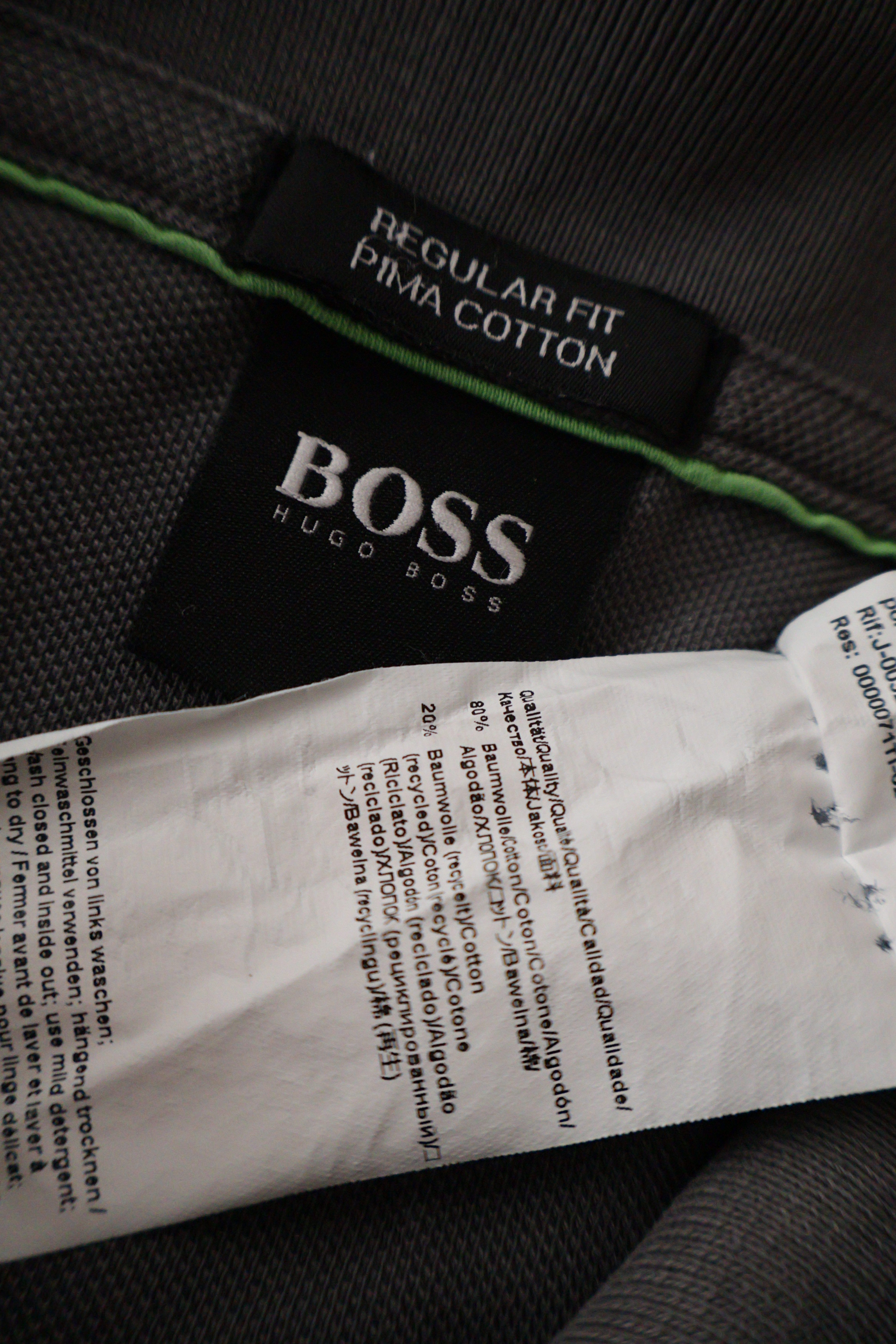 Eticheta marime si compozitie (rotita dreapta) - Tricou - BOSS Hugo Boss gri din bumbac reciclat cu croiala regular – 3XL – Bărbați