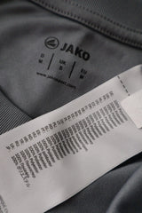 Tricou JAKO gri mărime S etichetă mărime și compoziție second-hand premium