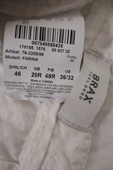 Pantaloni BRAX alb mărime XL etichetă mărime și compoziție second-hand premium