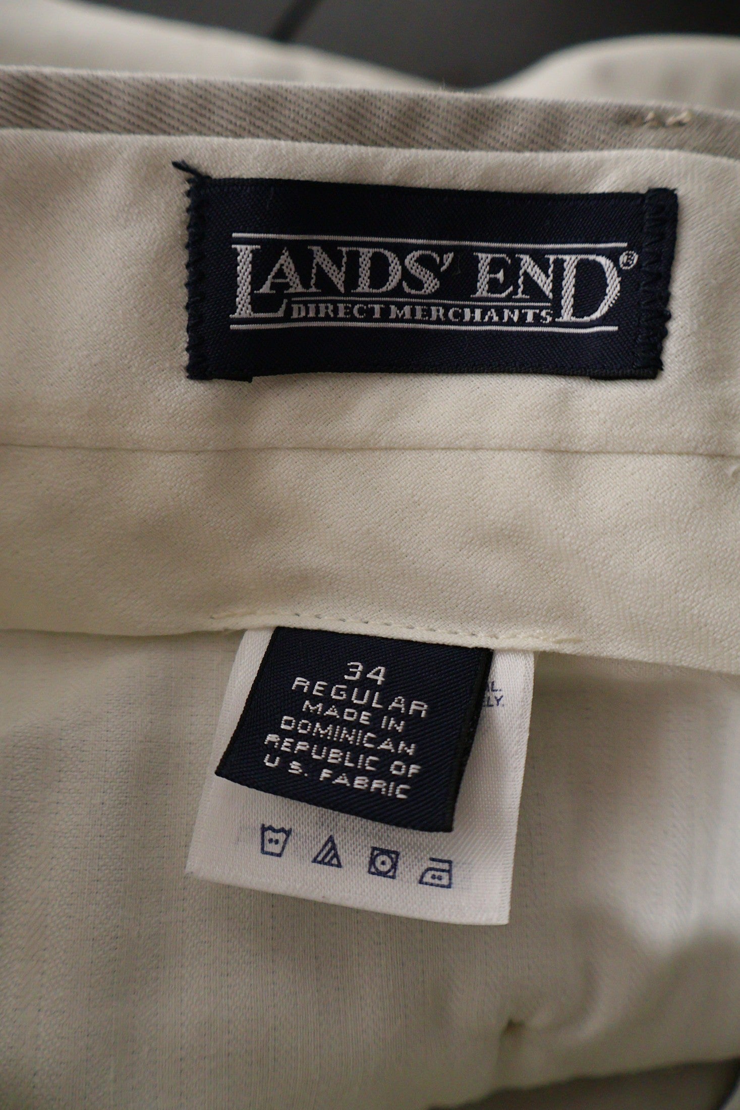 Pantaloni LANDS' END bej mărime M etichetă mărime și compoziție second-hand premium