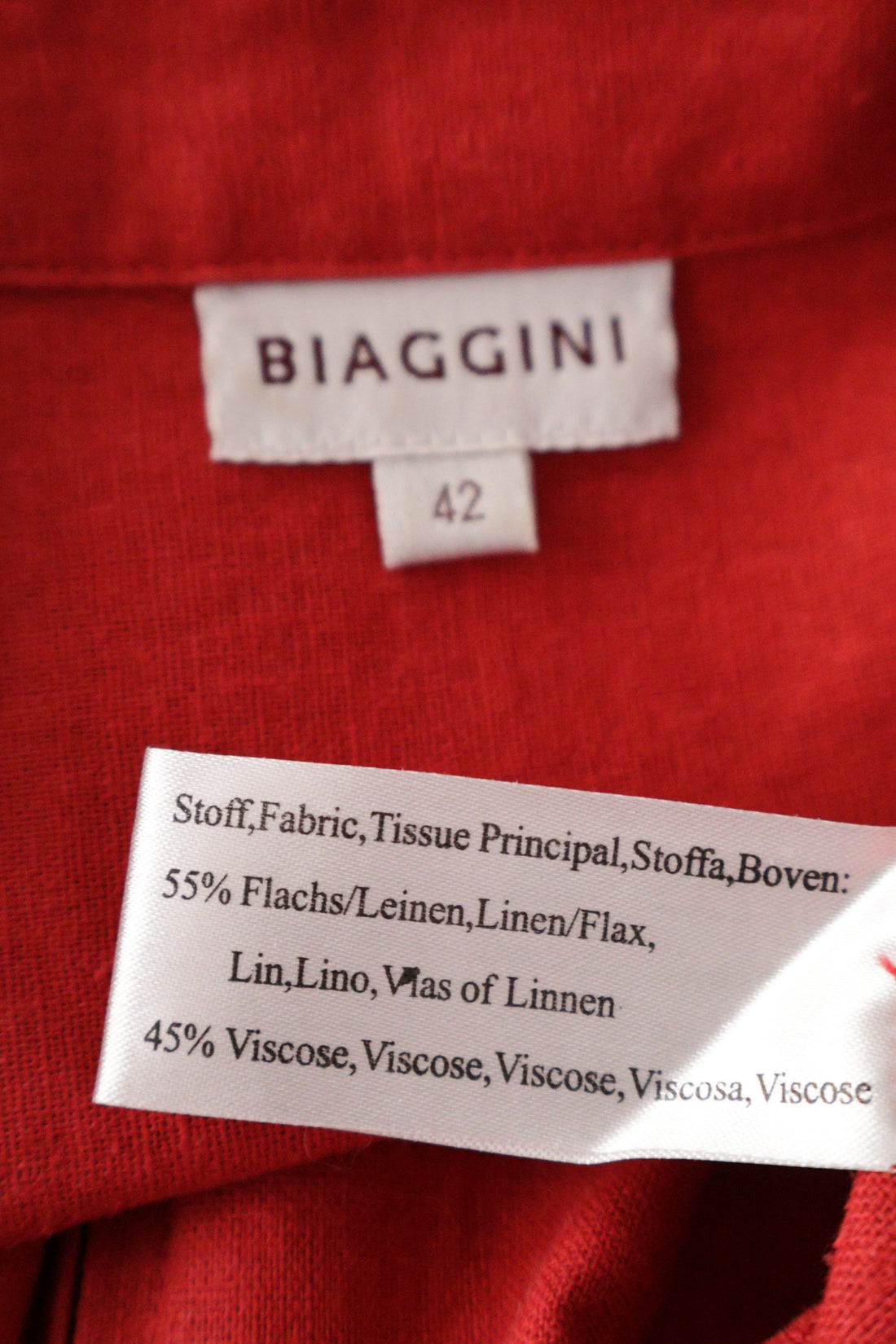 Camasa BIAGGINI roșu mărime L etichetă mărime și compoziție second-hand premium