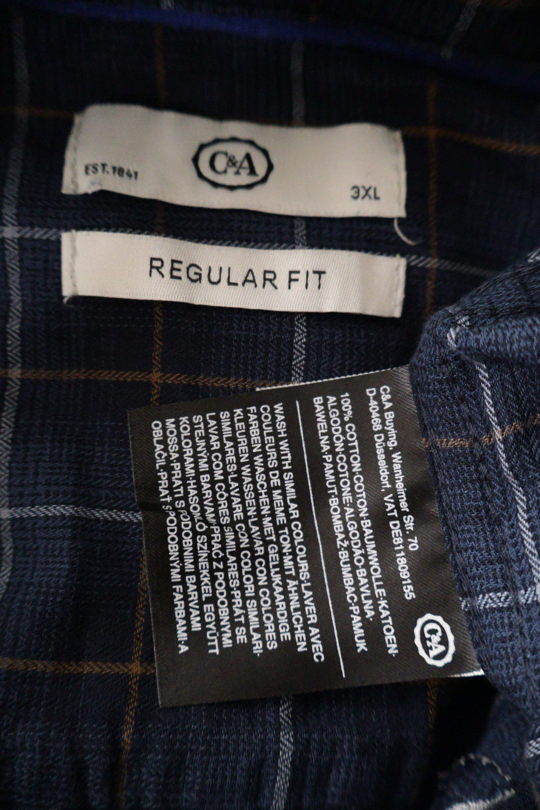 Camasa C&A albastru în carouri mărime 3XL etichetă mărime și compoziție second-hand premium