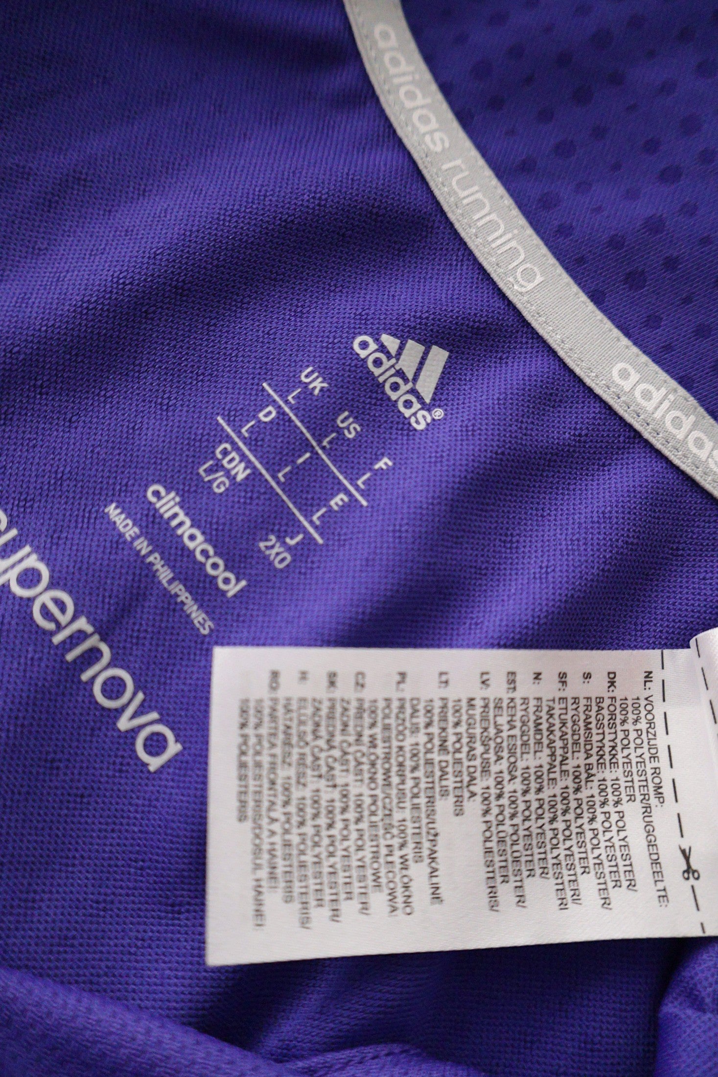Tricou adidas mov mărime L etichetă mărime și compoziție second-hand premium