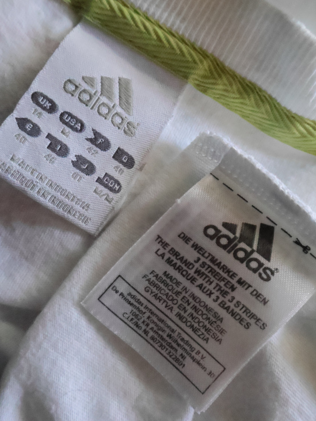 Eticheta marime si compozitie - Tricou Adidas - L - Femei