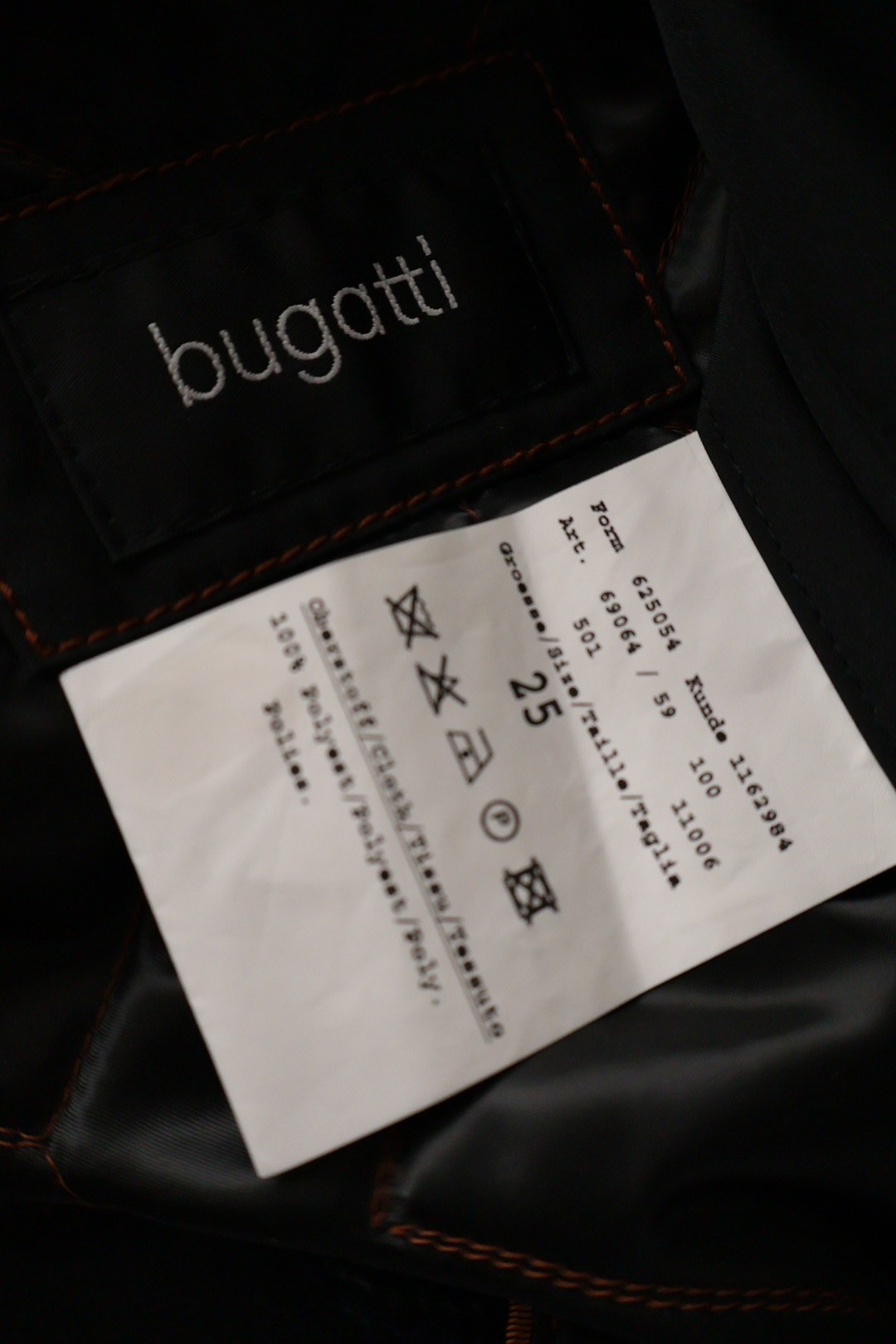 Bugatti – palton – etichetă – second-hand premium