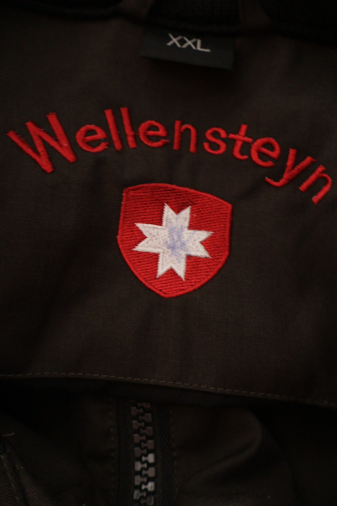 Wellensteyn – geacă – etichetă – second-hand premium