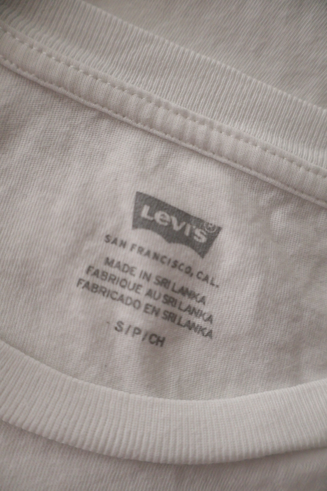 Levi's – tricou – etichetă – second-hand premium
