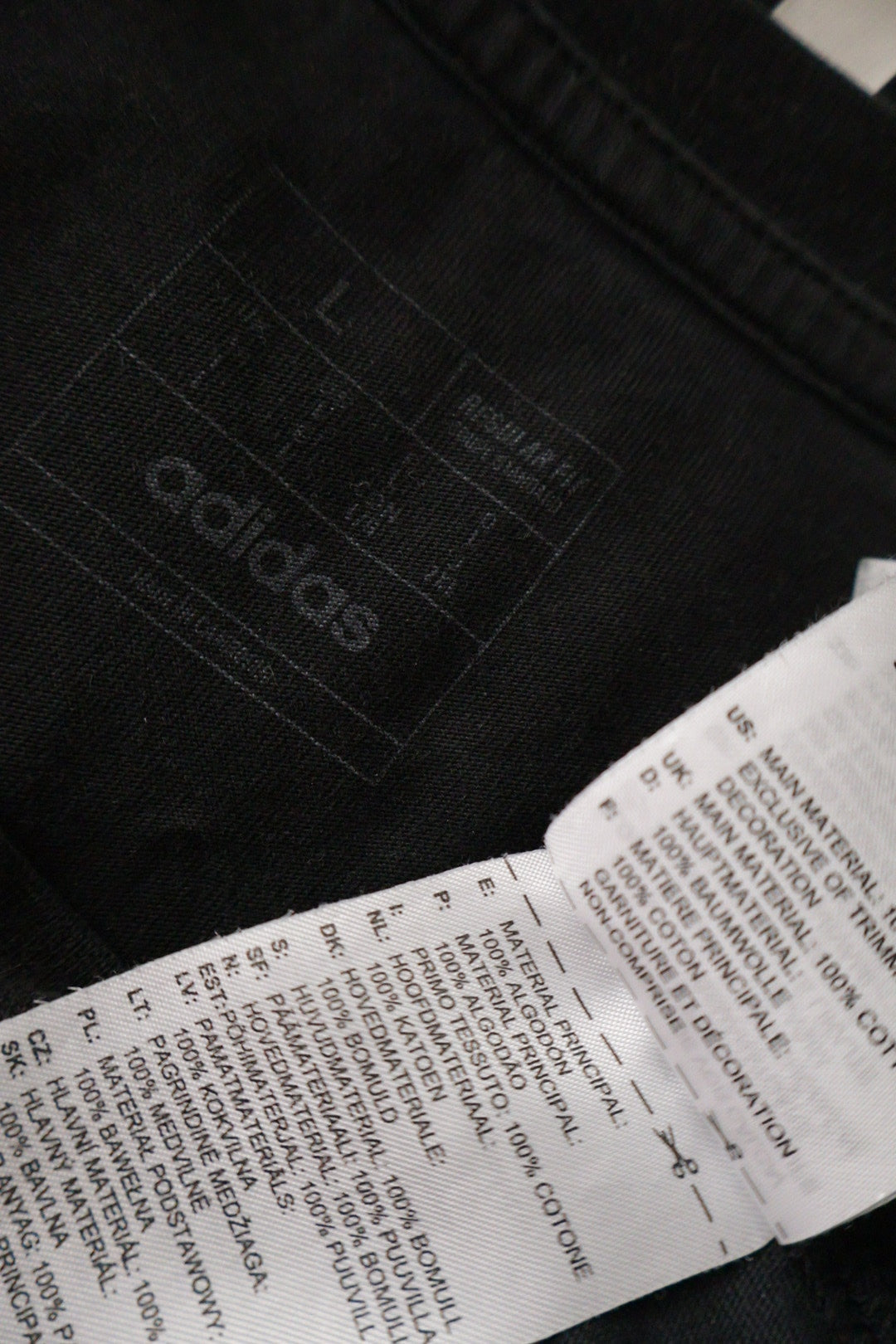 Adidas – tricou – etichetă – second-hand premium