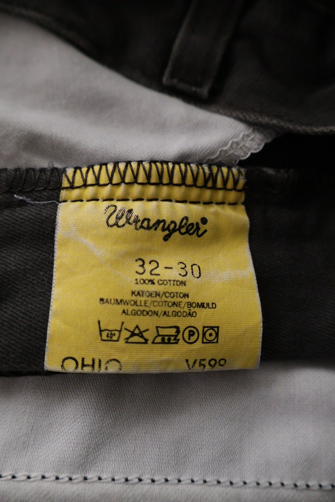 Wrangler – blugi – etichetă – second-hand premium