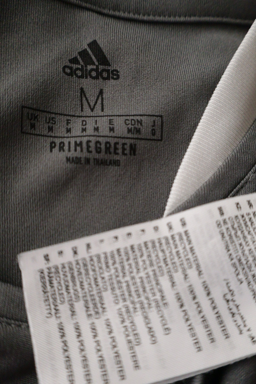 Adidas – tricou – etichetă – second-hand premium
