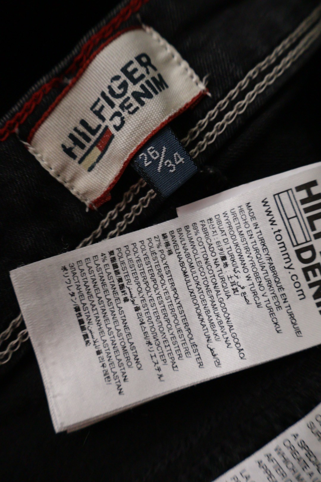 HILFIGER DENIM – blugi – etichetă – second-hand premium