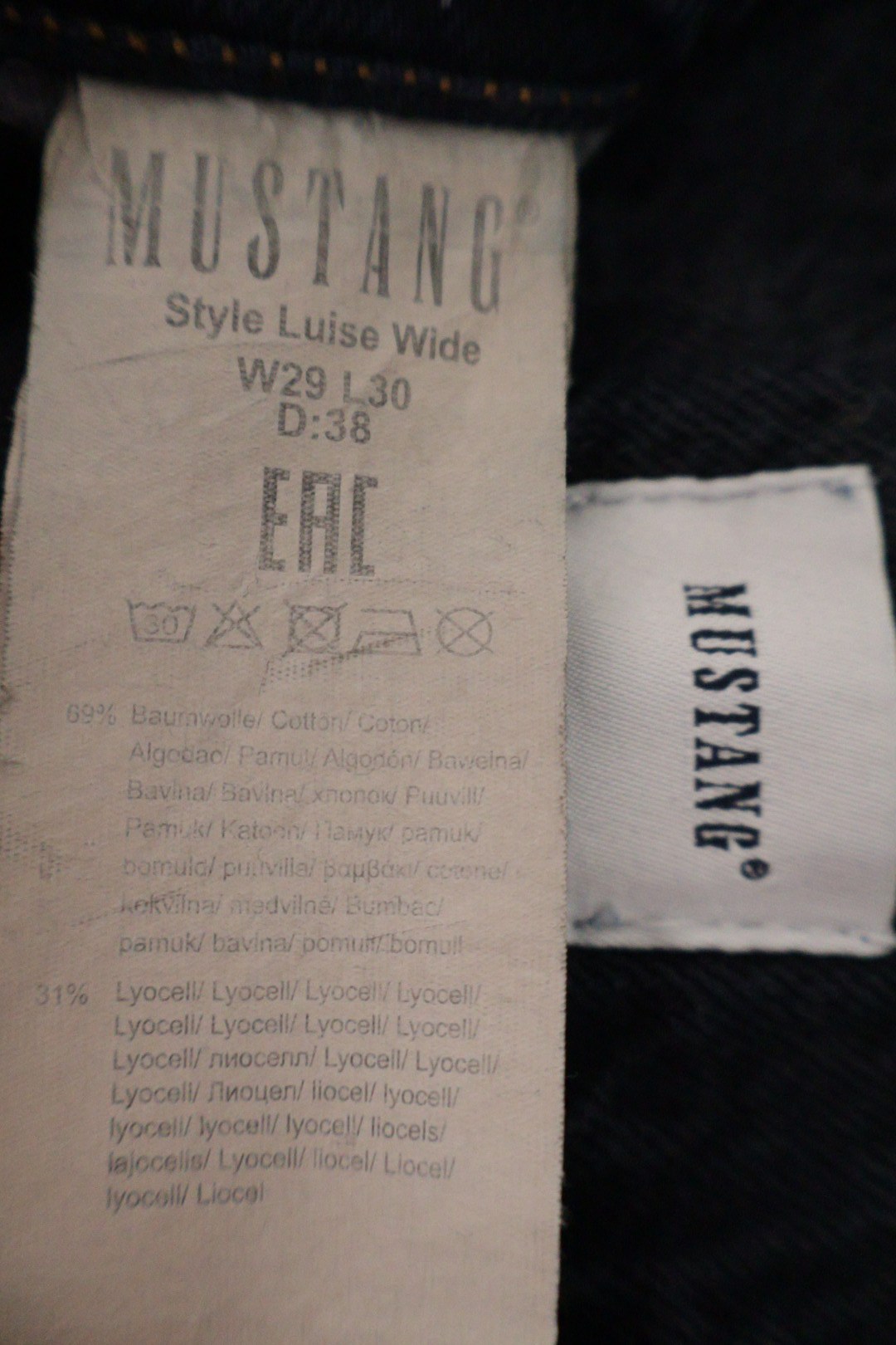 MUSTANG – blugi – etichetă – second-hand premium