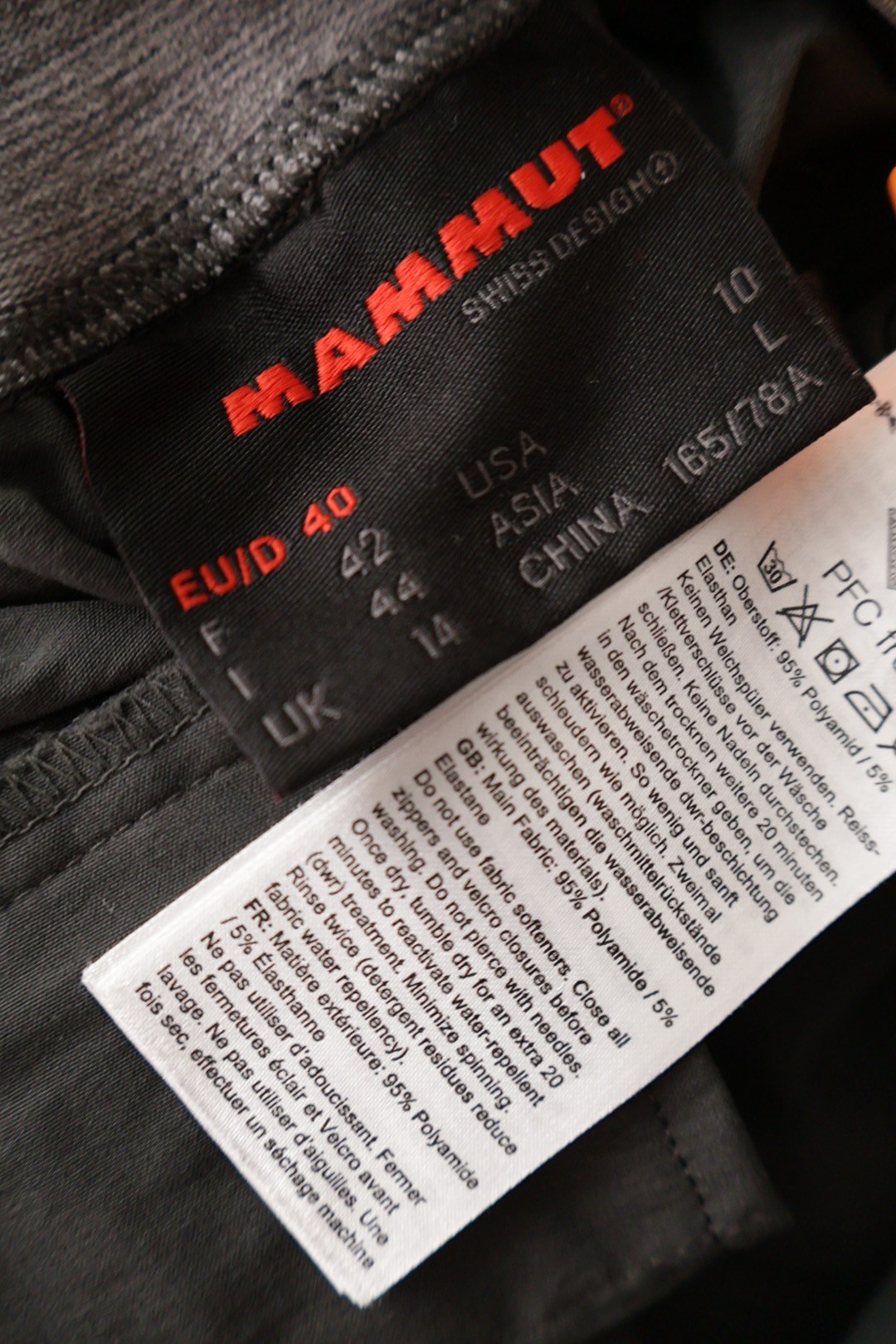 Mammut – pantaloni – etichetă – second-hand premium
