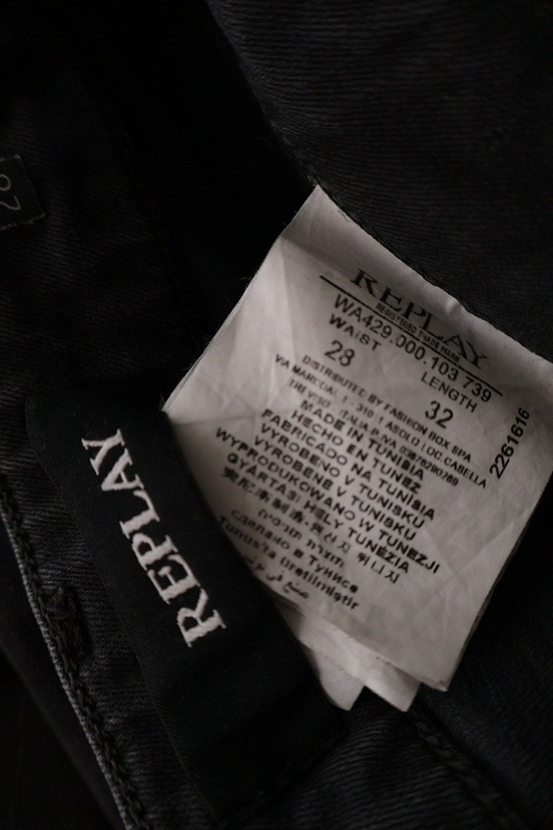 REPLAY – blugi – etichetă – second-hand premium