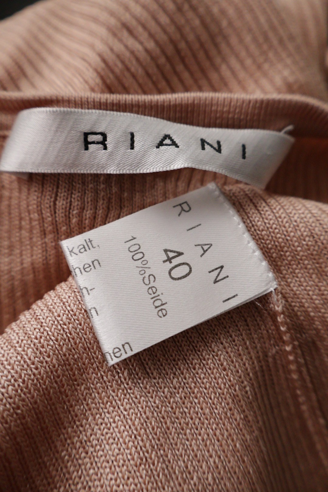 RIANI – bluză – etichetă – second-hand premium