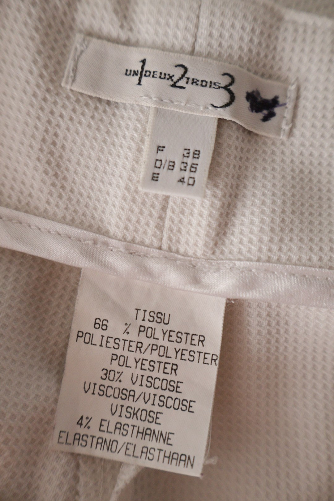 1.2.3 Paris – pantaloni – etichetă – second-hand premium