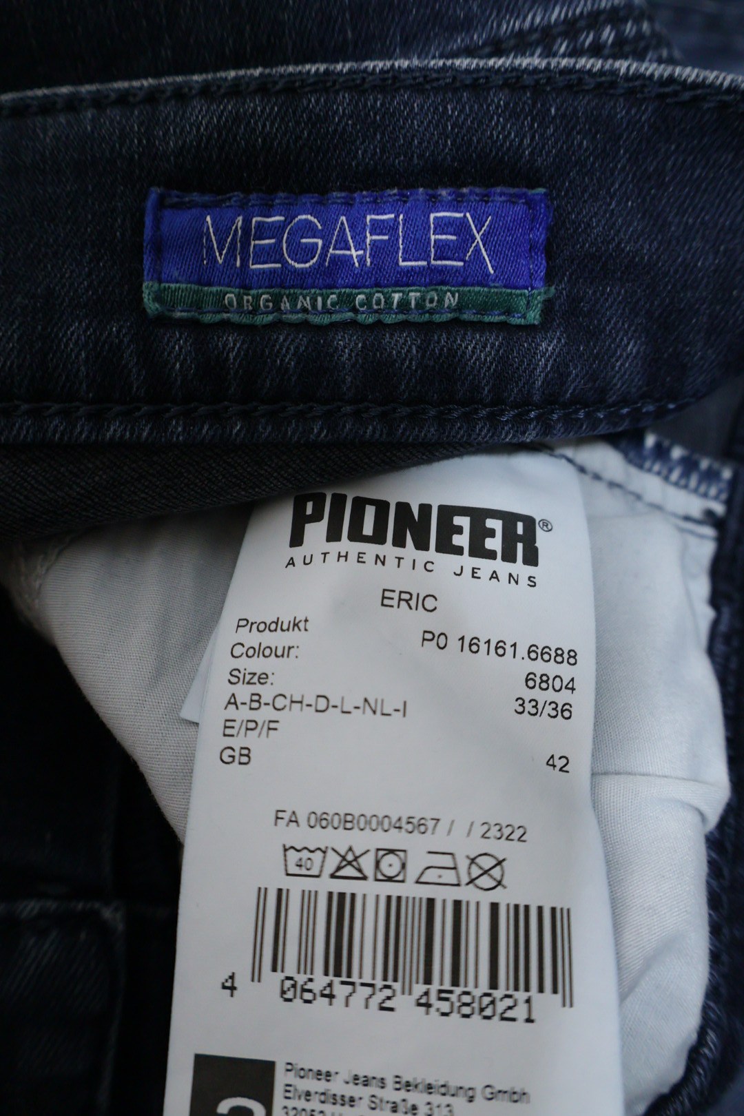 Pioneer – blugi – etichetă – second-hand premium