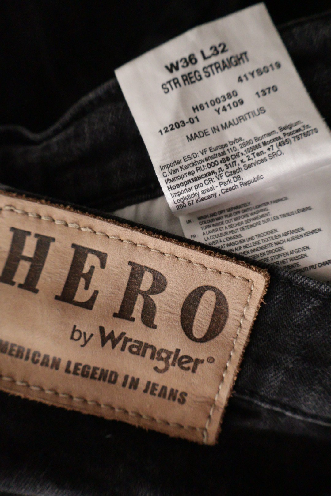 HERO by Wrangler – blugi – etichetă – second-hand premium