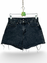 Blugi scurti QuickSilver - marimea M/L - Femei