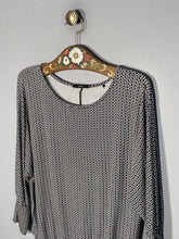 Bluza Zero - marimea M - Intre Umerase