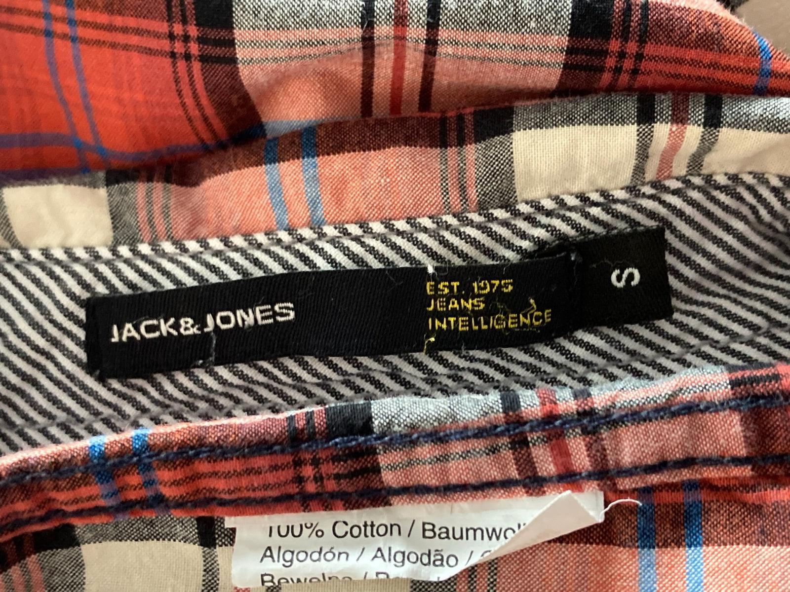 Camasa Jack&Jones - marimea S - Intre Umerase