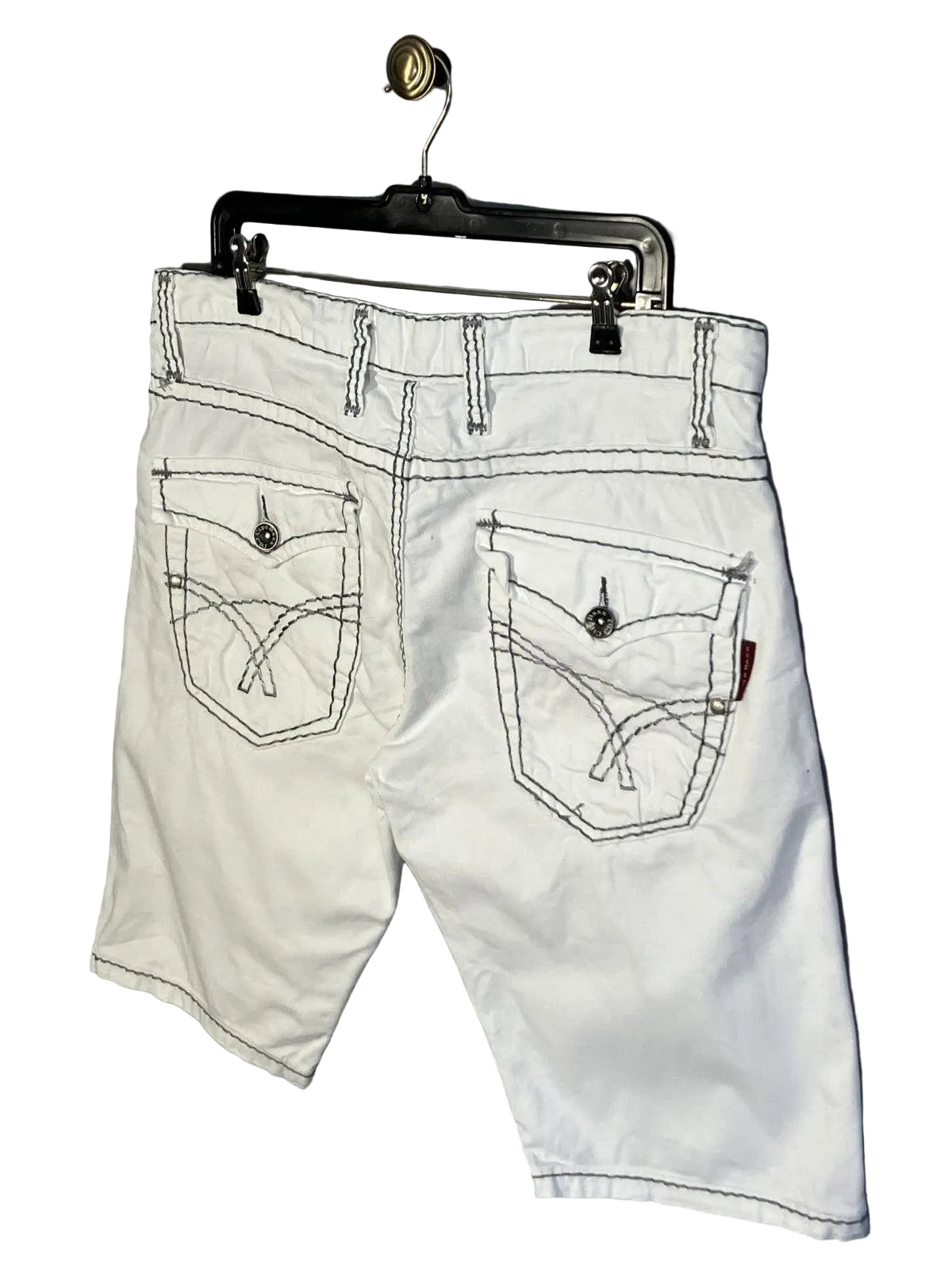 Pantaloni scurti Cipo&Braxx - marimea W36 - L/XL - Intre Umerase