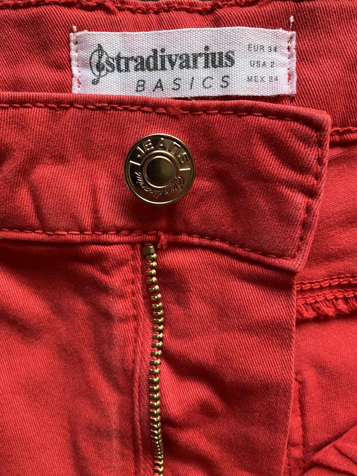 Pantaloni scurti Stradivarius - marimea EUR34 - XS - Intre Umerase