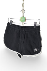 Pantaloni scurti Nike - marimea M - Femei