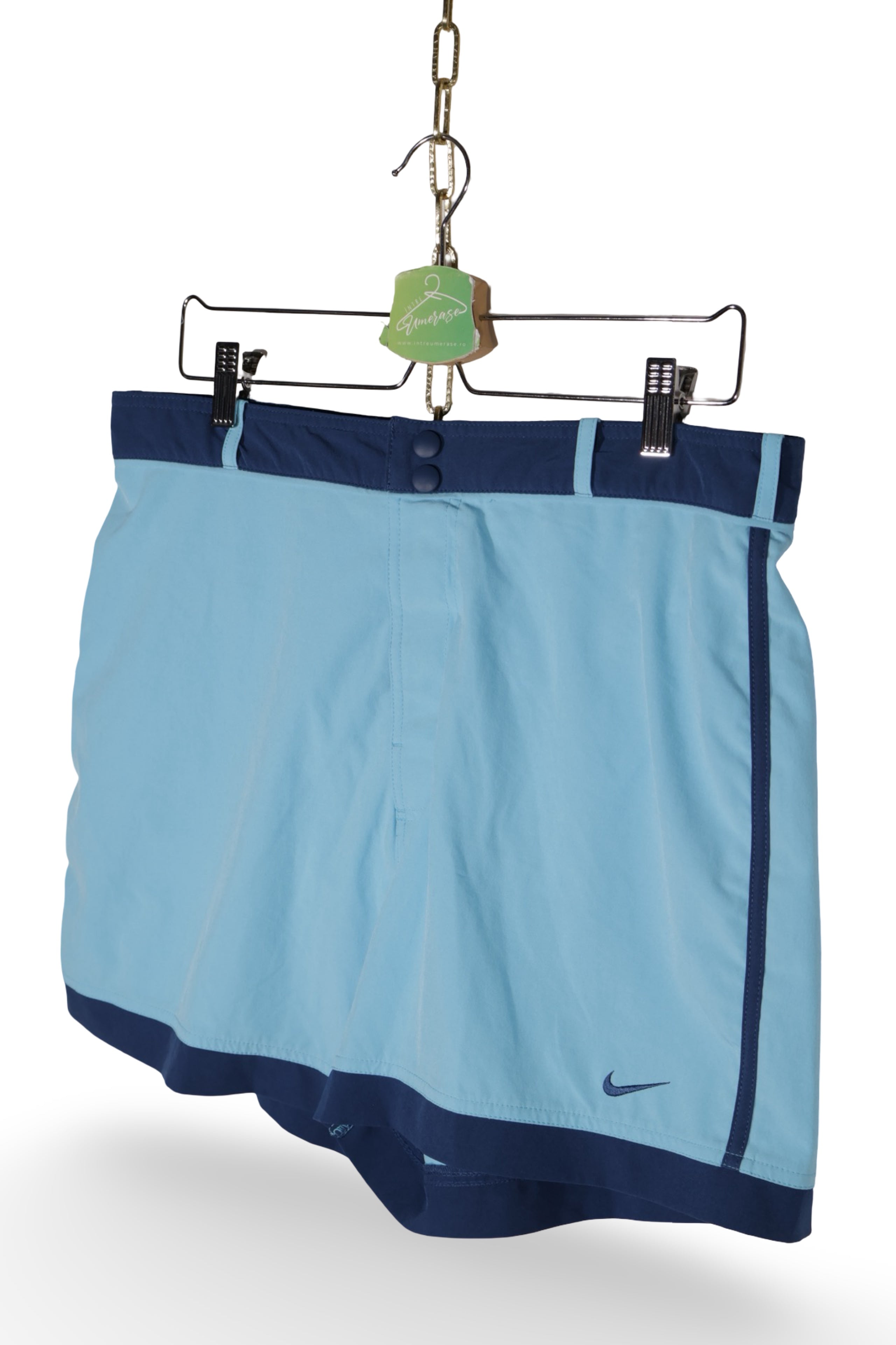 Pantaloni scurti Nike - marimea M - Barbati