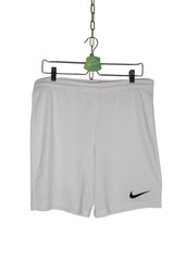 Pantaloni scurti Nike - marimea M - Barbati
