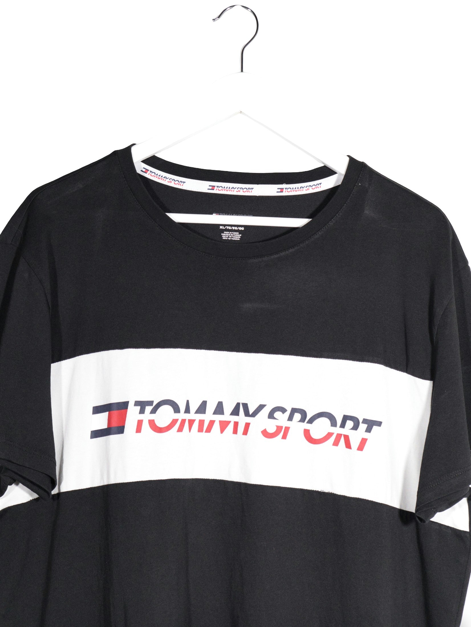 Tricou Tommy Sport negru, alb, rosu mărime XL detaliu material și croială second-hand premium
