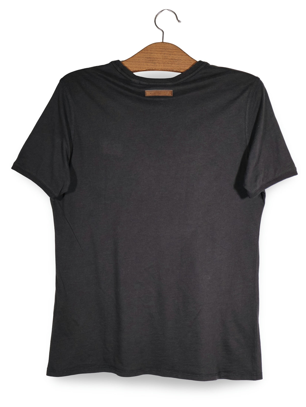 Tricou Naketano negru mărime S vedere din spate second-hand premium